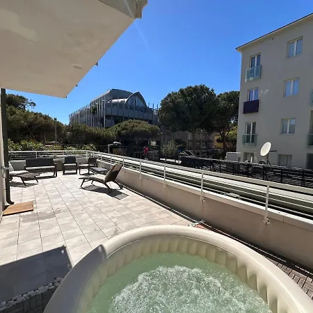 Apartmán Perla Nerathe Exclusive In Riminiabove Bounty Restaurant *